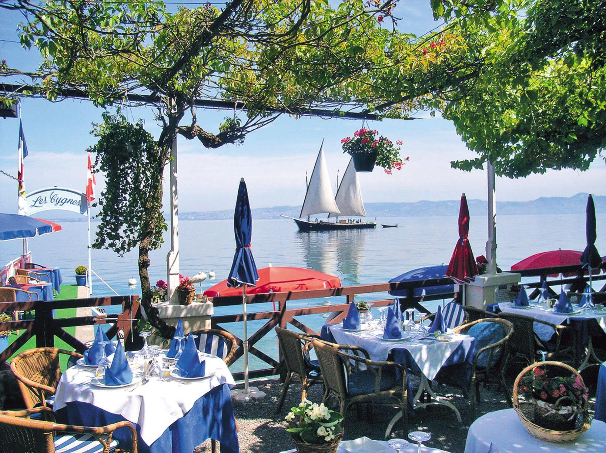 Les Cygnes Hotell Évian-les-Bains Exteriör bild