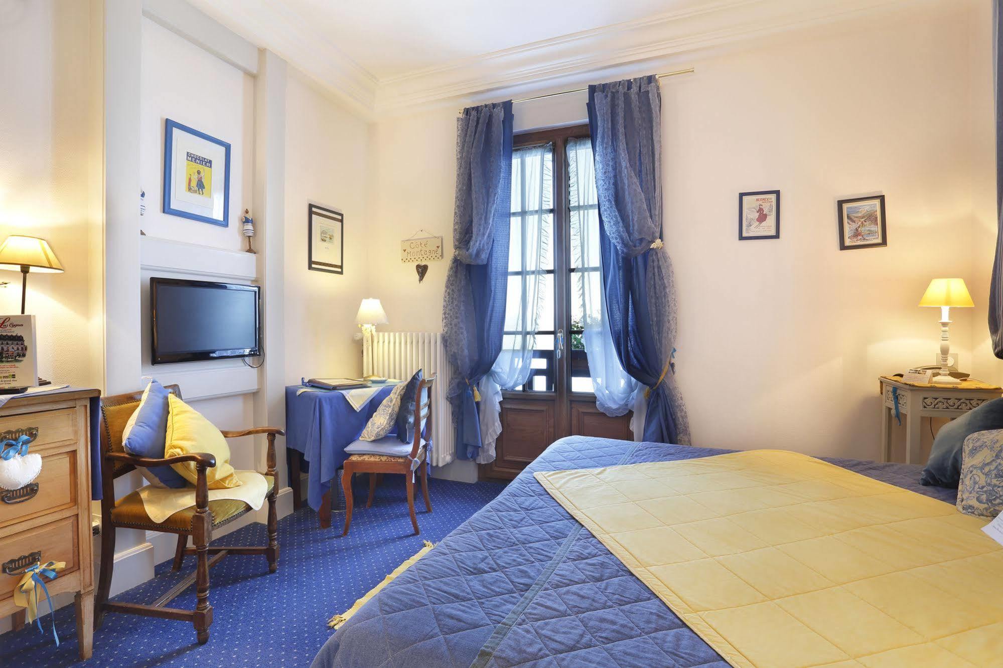 Les Cygnes Hotell Évian-les-Bains Exteriör bild